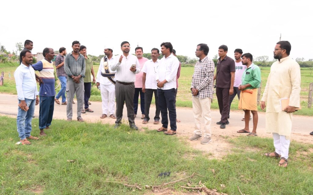 రీ సర్వేతో భూ సమస్యలకు శాశ్వత పరిష్కారం: జిల్లా కలెక్టర్ కుమార్ దీపక్