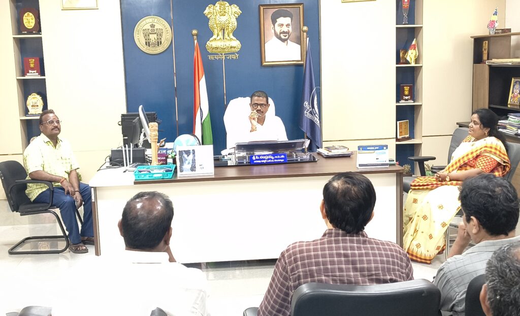 జ్ఞాన భారతం విజయవంతానికి కృషి చేయాలి: అదనపు కలెక్టర్‌ పి.చంద్రయ్య