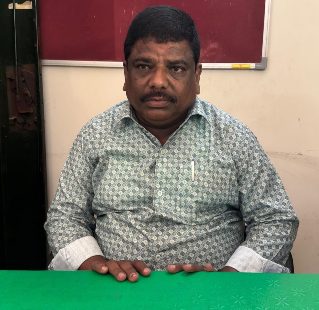 మెడికల్ లీవ్‌కు లంచం.. ఏసీబీకి చిక్కిన అకౌంటెంట్